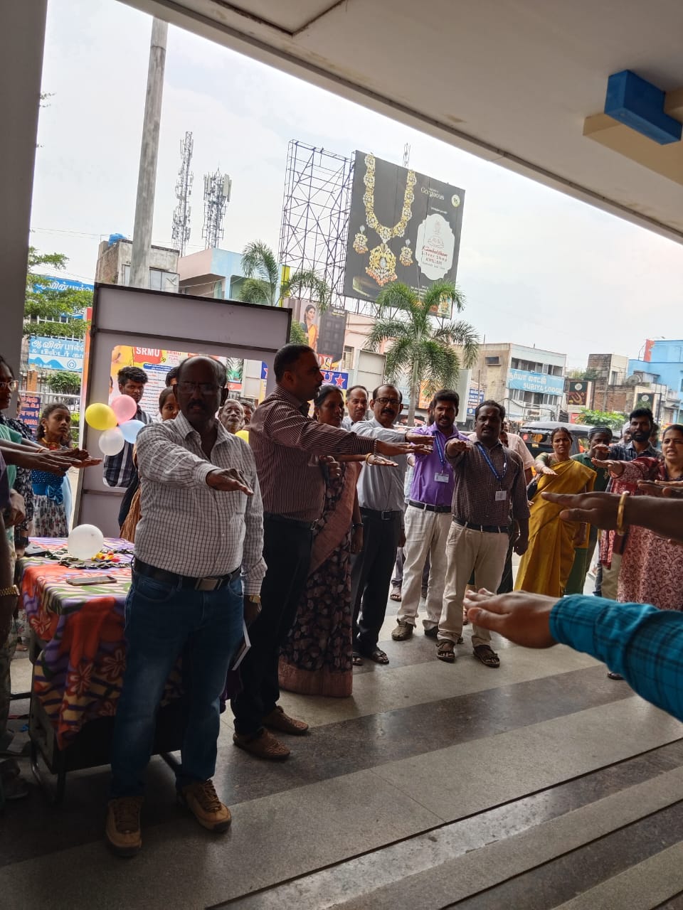 WhatsApp Image 2024-11-25 at 12.27.51